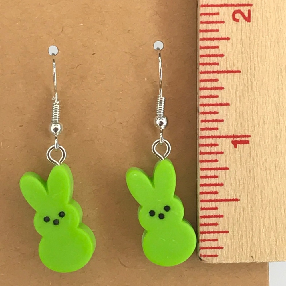 Charming Green Peep Easter Bunny Earrings Fashion Jewelry - Picture 2 of 3
